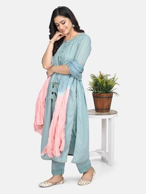 Blue Embroidered Kurta With Pant And Dupatta 8