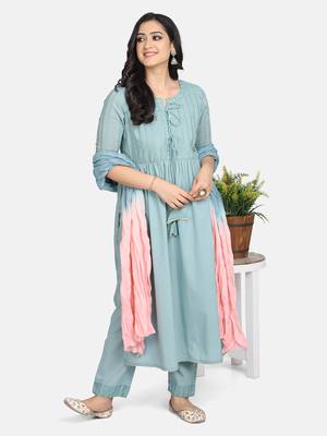 Blue Embroidered Kurta With Pant And Dupatta 9