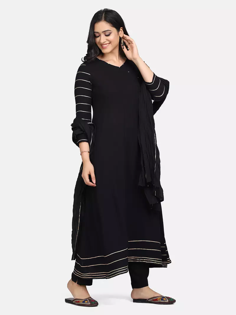 BLACK SOLID KURTA WITH PANT AND DUPATTA