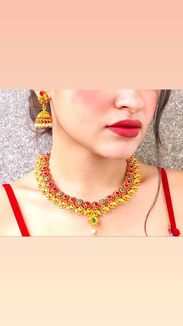 Antique Gold Plated Traditional Design Necklace Set