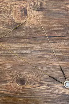 Gold mangalsutra