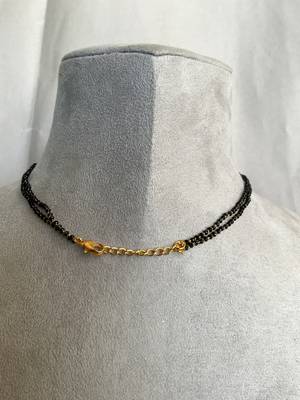 Yellow mangalsutra 4