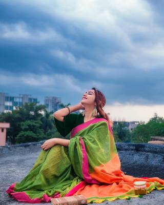 Pesta Plain Work Khadi Cotton Handloom Saree With Blouse 8