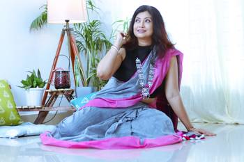 Grey Melange Plain Work Khadi Cotton Handloom Saree With Blouse 7