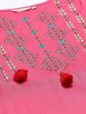 Women Pink & Green Ethnic  embroidered  with Pum-Pum Lace Design A-Line Kurta 5
