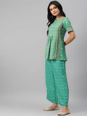 Green printed rayon kurtas-and-kurtis 2