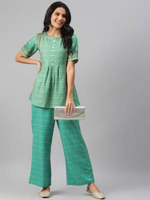 Green printed rayon kurtas-and-kurtis 5