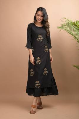 KAAJH Black Embellished Cotton Kurta 1