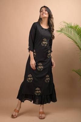 KAAJH Black Embellished Cotton Kurta 5