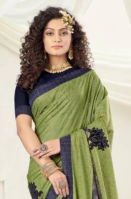 Green printed chiffon saree with blouse 3