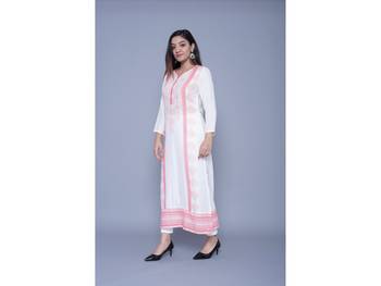 Peach printed rayon kurtas-and-kurtis 4