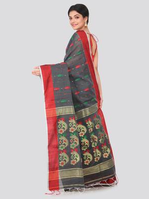 Grey hand woven cotton silk saree with blouse 3