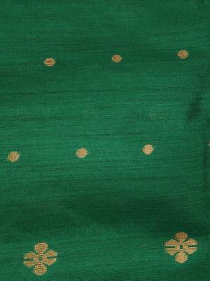 Green hand woven cotton silk saree with blouse 4