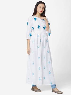White Colour Flared Gown 1