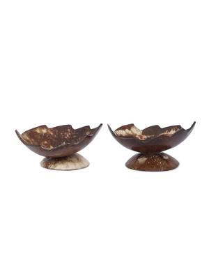 INDIBAM Upcycled coconut shell soap tray (Leaf Cut).Decorative- Hand Made - Vegan- Made from Coconut Shells. 2