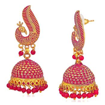 White pearl earrings 3