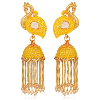 White pearl earrings 1