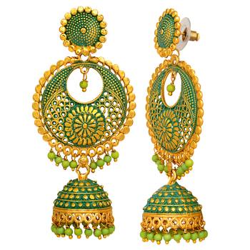 Green pearl earrings 3