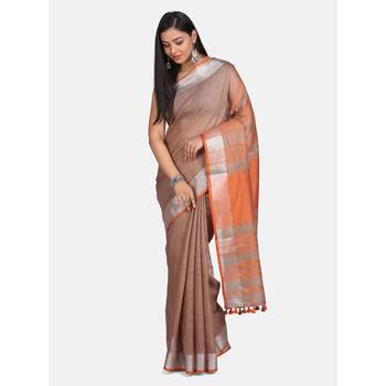 Grey hand woven linen saree with blouse 2