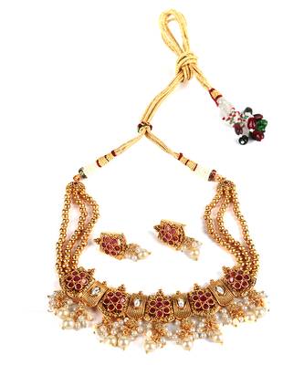 Maroon chokers 3