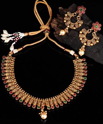 Multicolor chokers 1