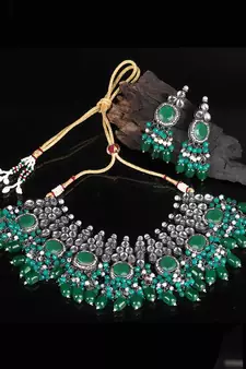 Green chokers