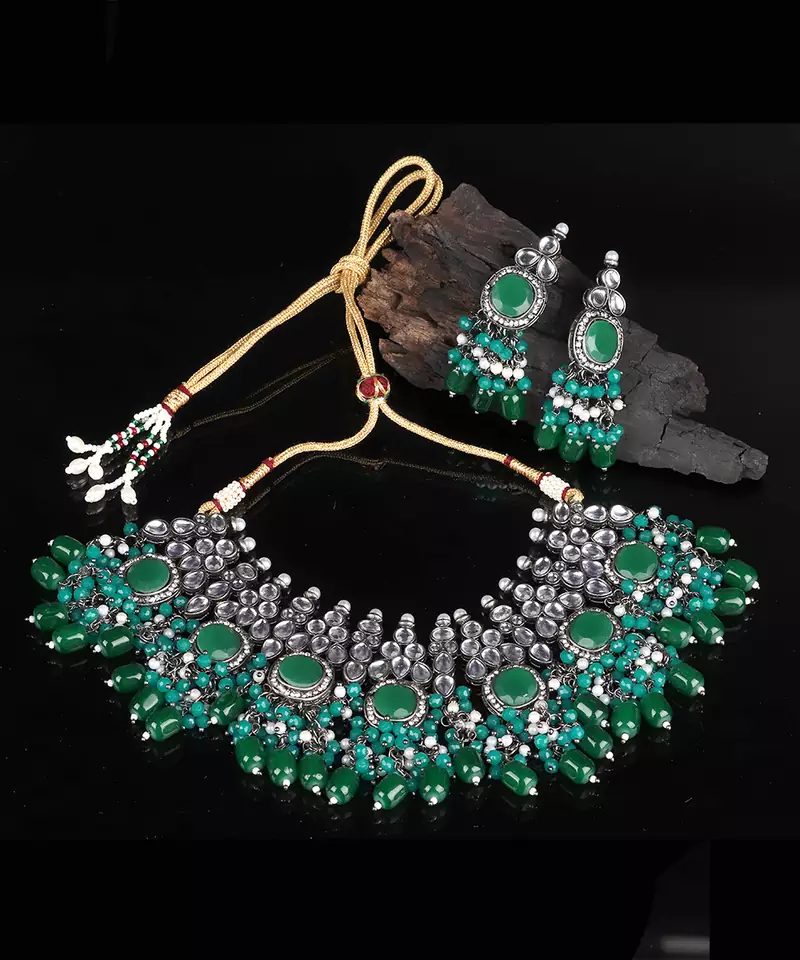 Green chokers