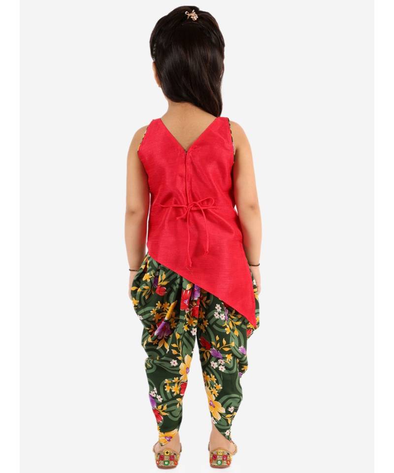 Titli Cross Cut Kurti Dhoti