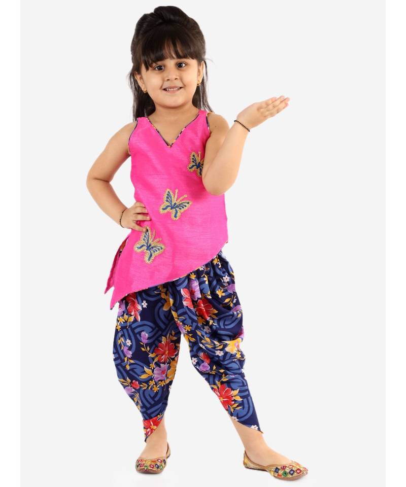 Titli Cross Cut Kurti Dhoti