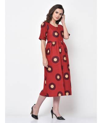 Women Red Linen Blend Fit And Flare Kurta 2