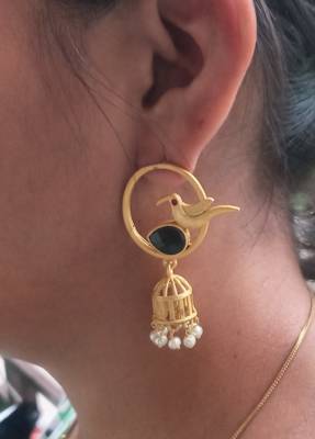 Indian traditional Handcrafted Gold Plated Brass metal Jaipuri Monalisa stone  Ethnic Stud Earring for women & Girls 3