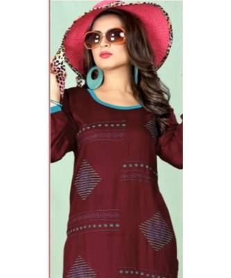 Maroon Rayon  quarter Sleeves  Solid Womens Kurta 2