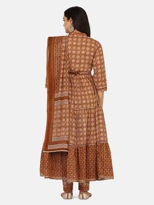 Brown color Printed Kurta Set 2