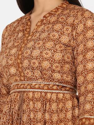 Brown color Printed Kurta Set 4