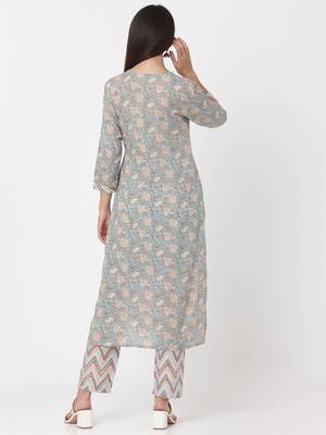 Grey color Printed Kurta Set 2