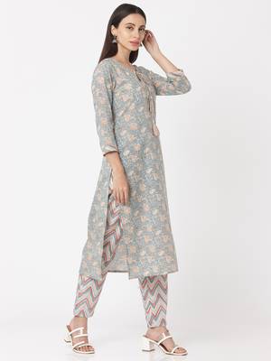 Grey color Printed Kurta Set 4