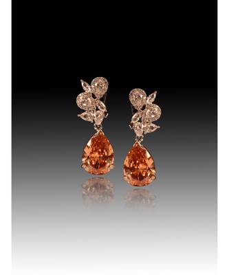 Alluring Champagne Colour Cocktail Earring 1