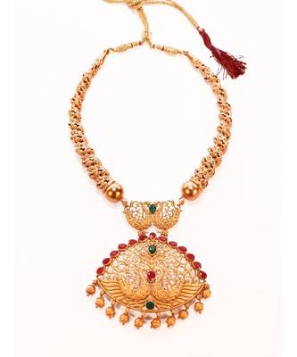 Gorgeous Golden Hasli Set adorned with Pink Kemp Stone 2