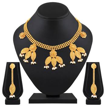 Traditional Leaf Shape 1 Gram Gold plated Choker Necklace Set For Women 2