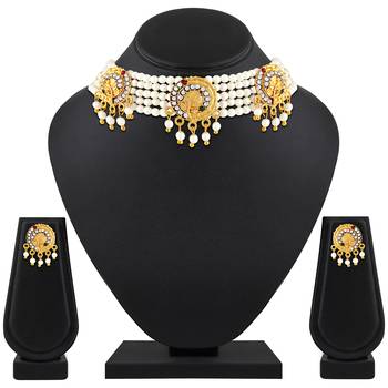 Traditional Meenakari Gold toned Choker Pearl Necklace Set For Women 2