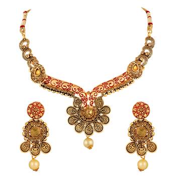 Kundan Pearl Studded Gold toned Necklace Set For Women 1
