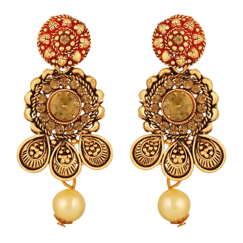 Kundan Pearl Studded Gold toned Necklace Set For Women