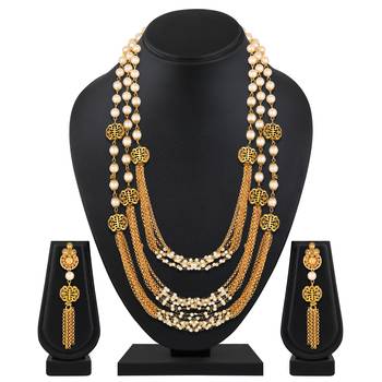Traditional Gold toned Multi Layered Ranihaar Pear Necklace Set For Women 1