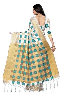 Green printed silk saree with blouse 4