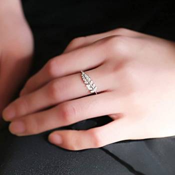 Valentine'S Special Adjustable Silver Plated Cz Ring For Women 3