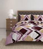 Swayam 144 TC Pure Cotton Rust and Beige Geometric Printed Double Bed Sheet With 2 Matching Pillow Covers