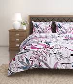 Swayam 144 TC Pure Cotton White and Magenta Floral Printed Bed Sheet With 2 Matching Pillow Covers