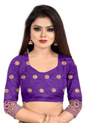 Red woven banarasi saree with blouse 4