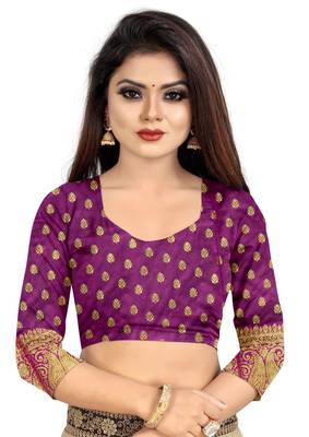 Peach woven banarasi saree with blouse 4