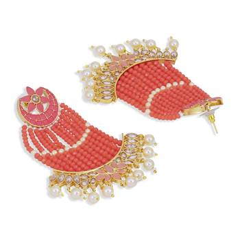 Peach pearl earrings 3